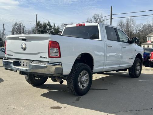 2022 RAM 2500 Big Horn Crew Cab 4x4 6'4' Box