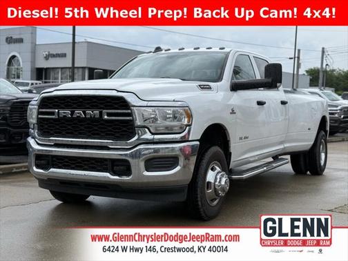 2020 RAM 3500 Tradesman Crew Cab 4x4 8' Box