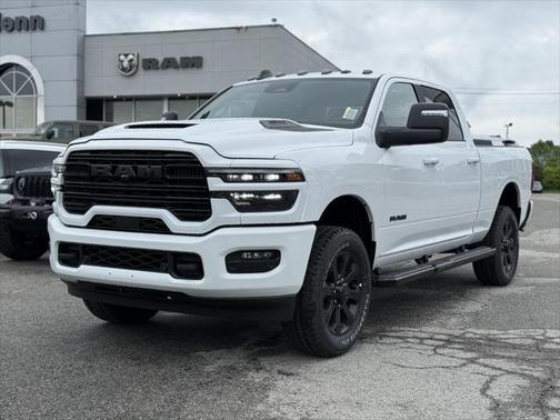 2025 RAM 2500 Laramie Crew Cab 4x4 6'4' Box
