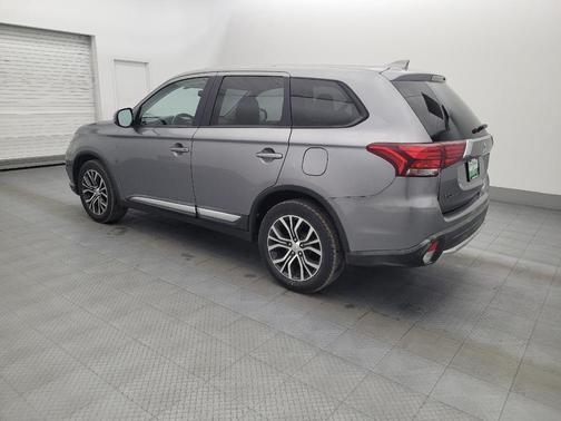 2018 Mitsubishi Outlander LE