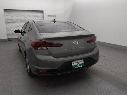 Gray 2020 Hyundai ELANTRA SEL