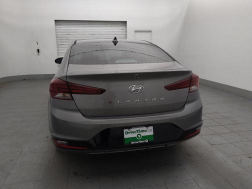 Gray 2020 Hyundai ELANTRA SEL