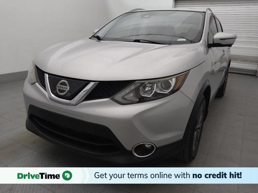 Brilliant Silver Metallic 2019 Nissan Rogue Sport SV