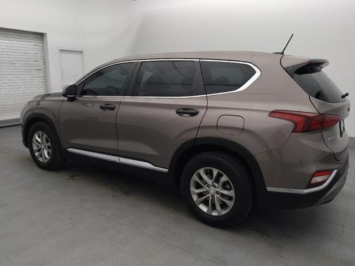 2019 Hyundai SANTA FE SE 2.4