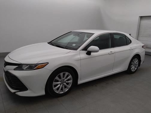 Super White 2019 Toyota Camry LE