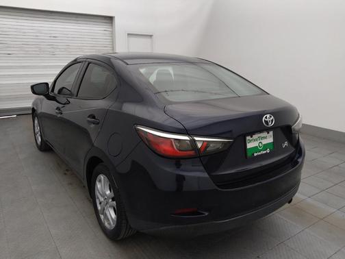 2017 Toyota Yaris iA Base