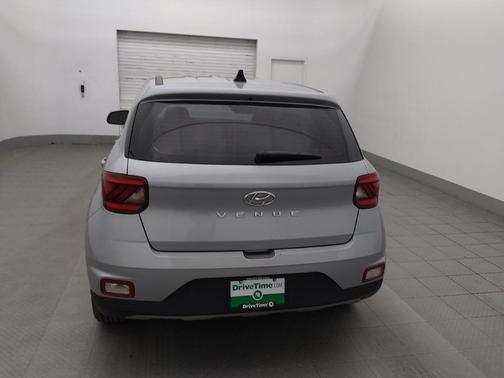 2022 Hyundai VENUE SE