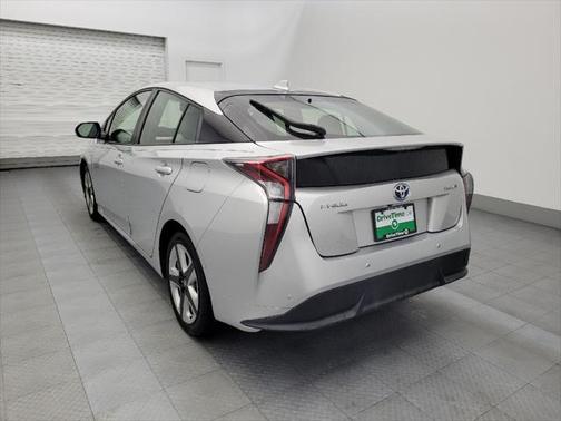 2017 Toyota Prius Three Touring