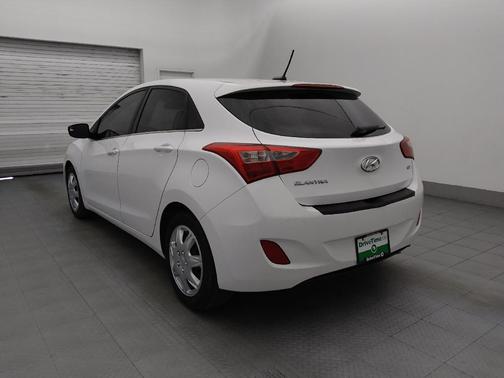 2017 Hyundai Elantra GT Base