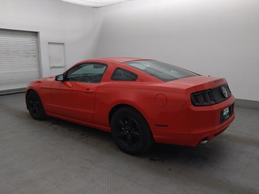 Red 2014 Ford Mustang V6