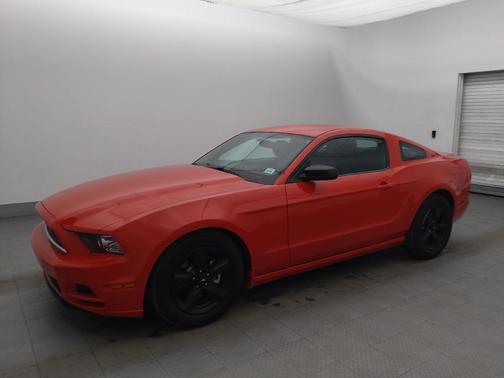 Red 2014 Ford Mustang V6