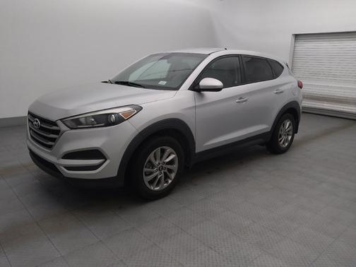 2018 Hyundai TUCSON SE
