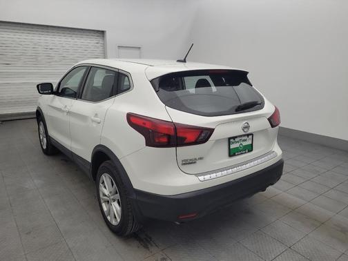 2018 Nissan Rogue Sport S