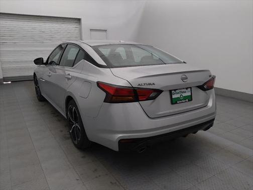 2023 Nissan Altima SR FWD