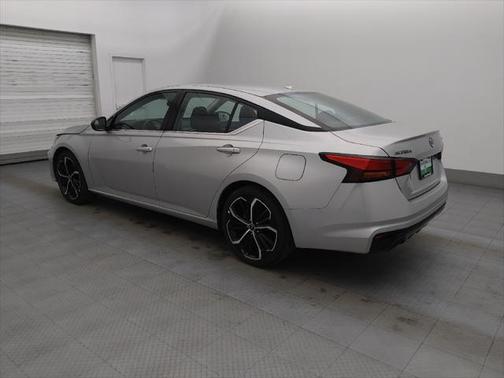 2023 Nissan Altima SR FWD