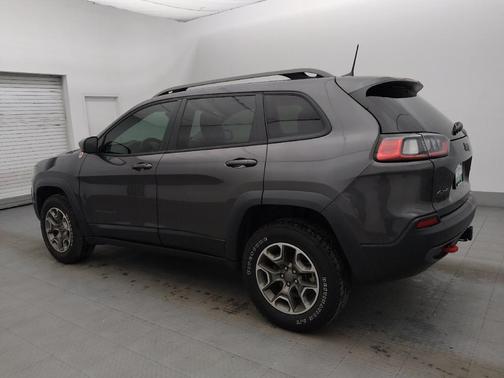 Granite Crystal Metallic Clearcoat 2020 Jeep Cherokee Trailhawk