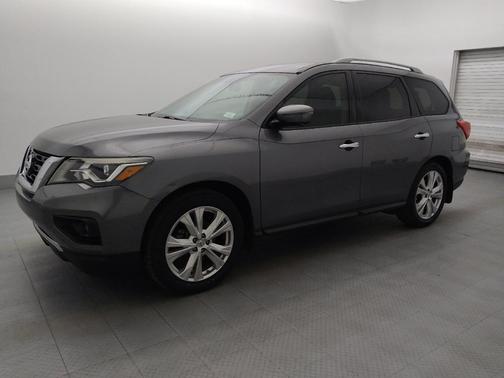 Gun Metallic 2019 Nissan Pathfinder SL