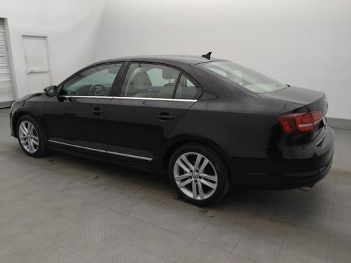 Black 2017 Volkswagen Jetta 1.8T SEL
