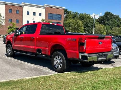 2024 Ford F-350 XLT