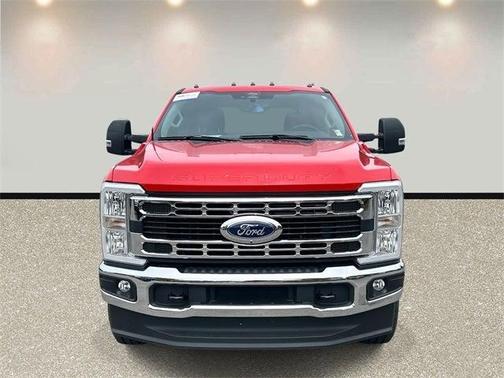 2024 Ford F-350 XLT