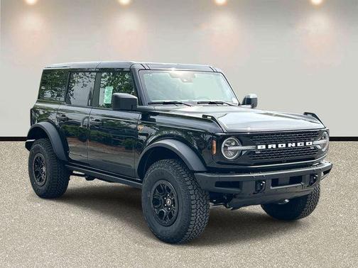 Shadow 2026 Ford Bronco Badlands