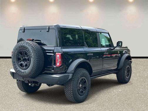 Shadow 2026 Ford Bronco Badlands