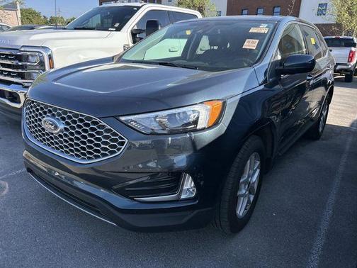 Blue Metallic 2024 Ford Edge SEL