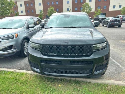 2021 Jeep Grand Cherokee L Laredo