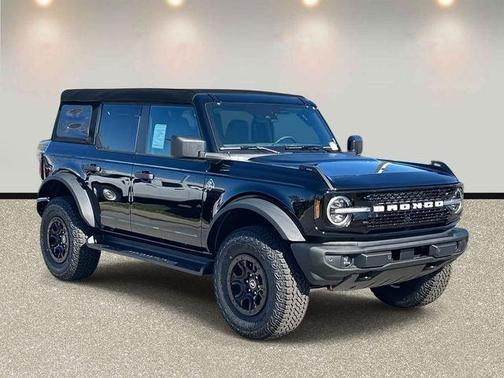 Shadow Black 2026 Ford Bronco Outer Banks