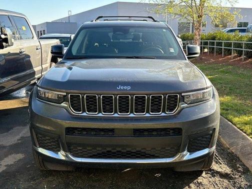 2022 Jeep Grand Cherokee L Laredo