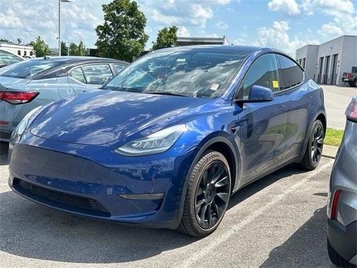 2023 Tesla Model Y Long Range