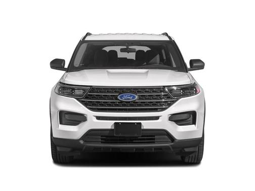 Silver Metallic 2023 Ford Explorer XLT