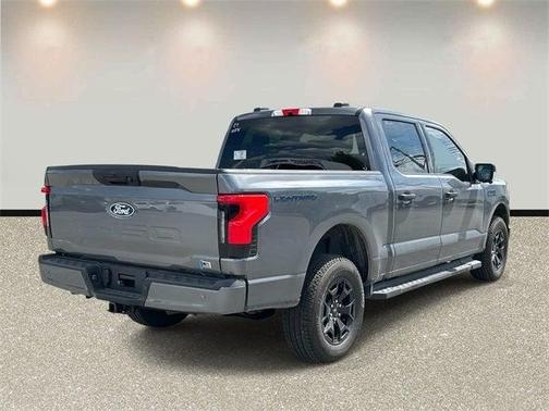 2025 Ford F-150 Lightning XLT