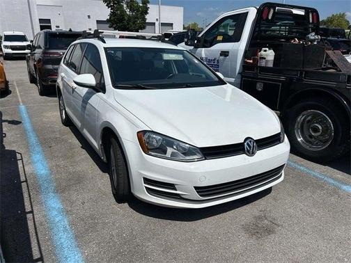 2015 Volkswagen Golf SportWagen TSI S