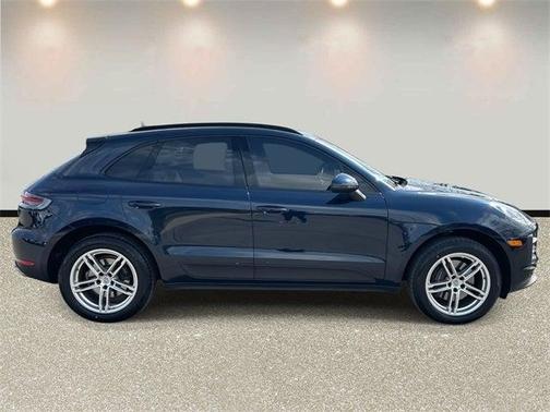 2021 Porsche Macan Base