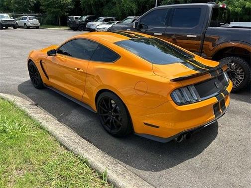 2018 Ford Shelby GT350 Base