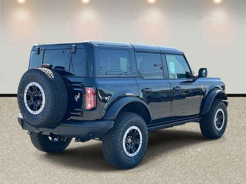 Shadow Black 2026 Ford Bronco Badlands