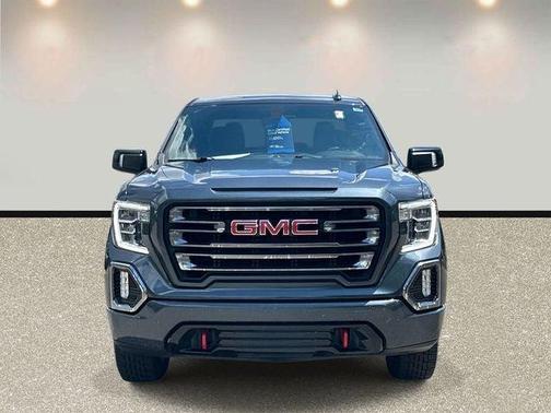 Sky 2021 GMC Sierra 1500 AT4