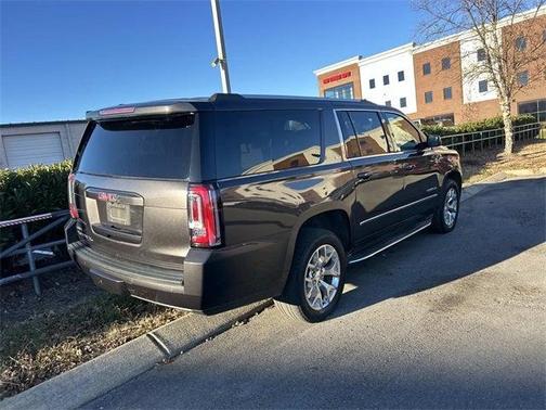 2017 GMC Yukon XL SLT