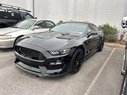 2017 Ford Shelby GT350 Base