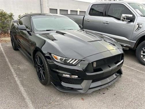 2017 Ford Shelby GT350 Base