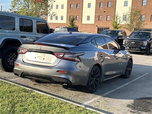 2023 Nissan Maxima SR