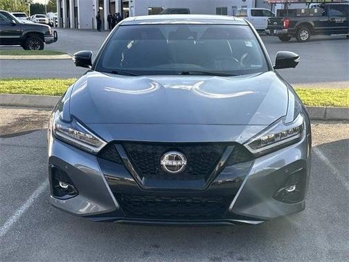 2023 Nissan Maxima SR
