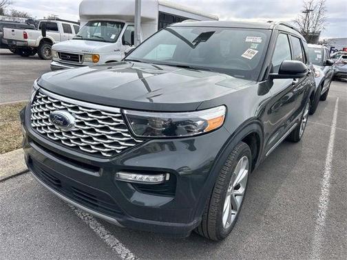 2023 Ford Explorer Platinum