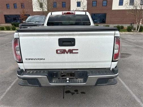 2016 GMC Canyon Base