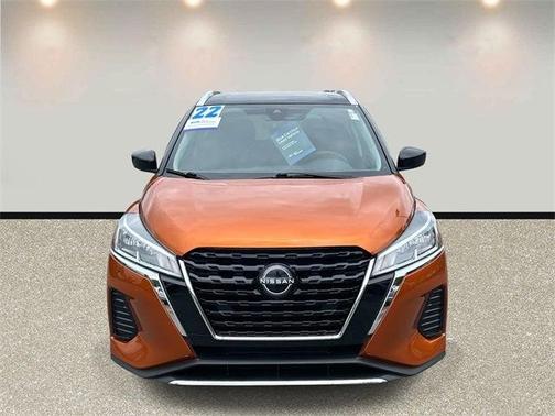 2022 Nissan Kicks SV
