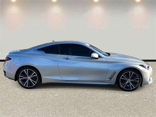 2019 INFINITI Q60 3.0t LUXE