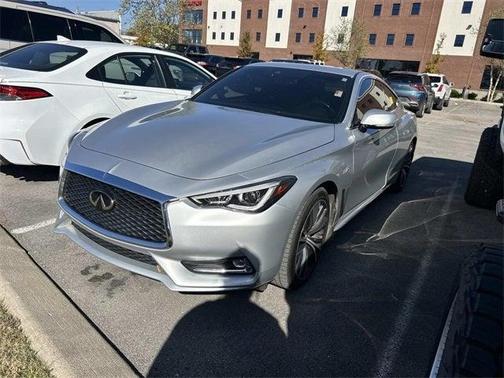 2019 INFINITI Q60 3.0t LUXE