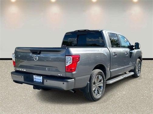 2019 Nissan Titan SL