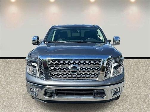 2019 Nissan Titan SL